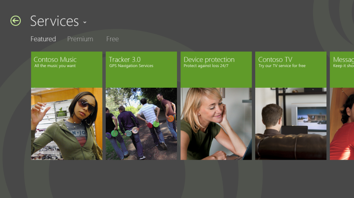 Cuplikan layar aplikasi seluler yang menampilkan layanan dan barang yang dikategorikan.