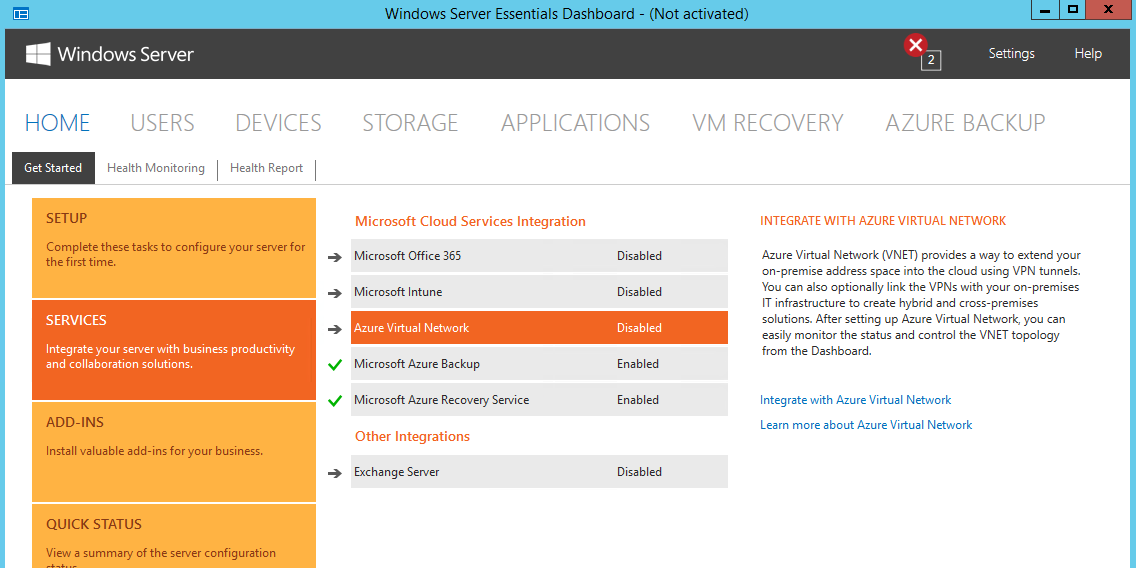 Cuplikan layar memperlihatkan tab Memulai di halaman Beranda dasbor Windows Server Essentials. Pada tab Memulai, bagian Layanan telah dipilih, dan dasbor menunjukkan di bawah Integrasi Microsoft Cloud Services bahwa jaringan Virtual Azure saat ini dinonaktifkan.