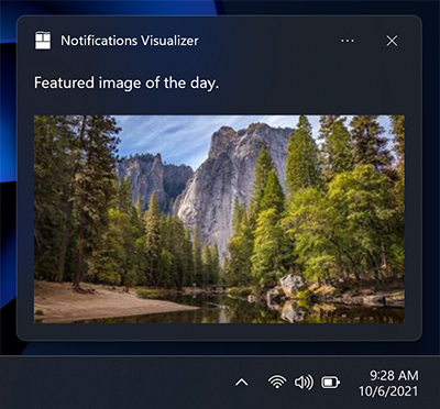 Cuplikan layar pemberitahuan toast yang menunjukkan penempatan gambar default, sebaris, mengisi lebar penuh area visual.