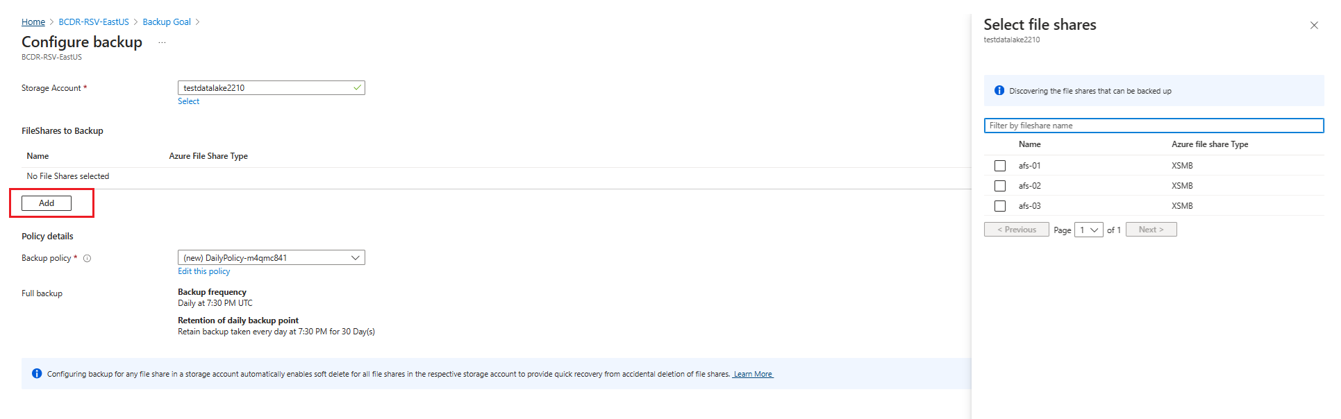 Screenshot che mostra come selezionare le condivisioni file di cui eseguire il backup.