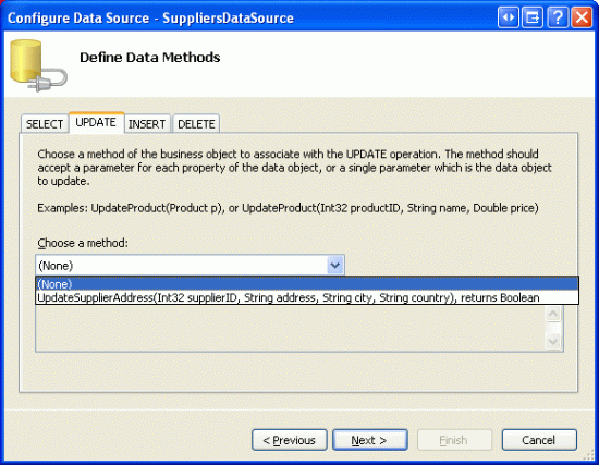 Screenshot della finestra Configura origine dati - SuppliersDataSource con la scheda UPDATE aperta. L'opzione del metodo (Nessuno) è selezionata e il pulsante Avanti è evidenziato.