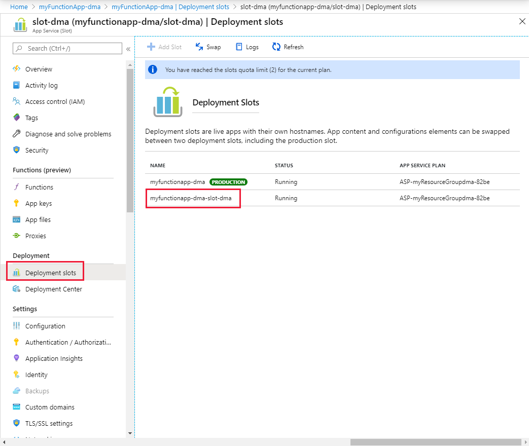 Screenshot che mostra gli slot di distribuzione nel portale di Azure.