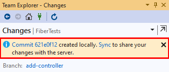 Screenshot che mostra il collegamento dei dettagli del commit in 'Team Explorer' in Visual Studio 2019.