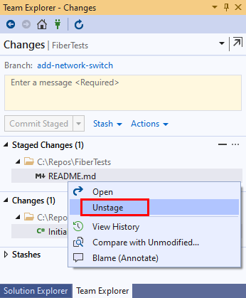 Screenshot delle opzioni del menu di scelta rapida per i file di staging in Team Explorer in Visual Studio 2019.