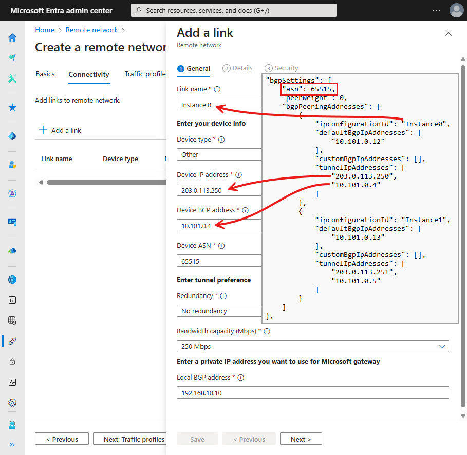 Screenshot del modulo Aggiungi un collegamento con frecce che mostra la relazione tra il codice JSON e le informazioni sul collegamento.