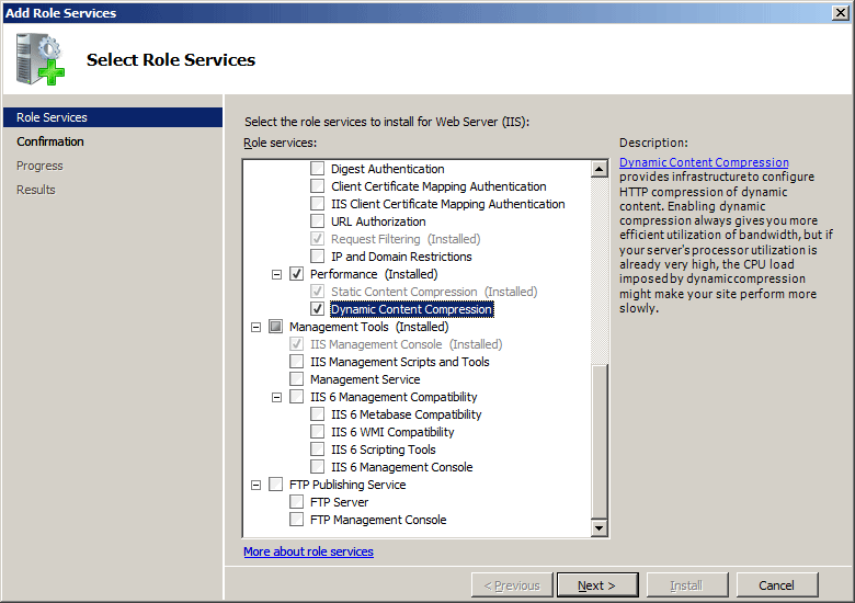 Screenshot che mostra la pagina Seleziona servizi ruolo con nodo Prestazioni espanso e Compressione contenuto dinamico evidenziata.