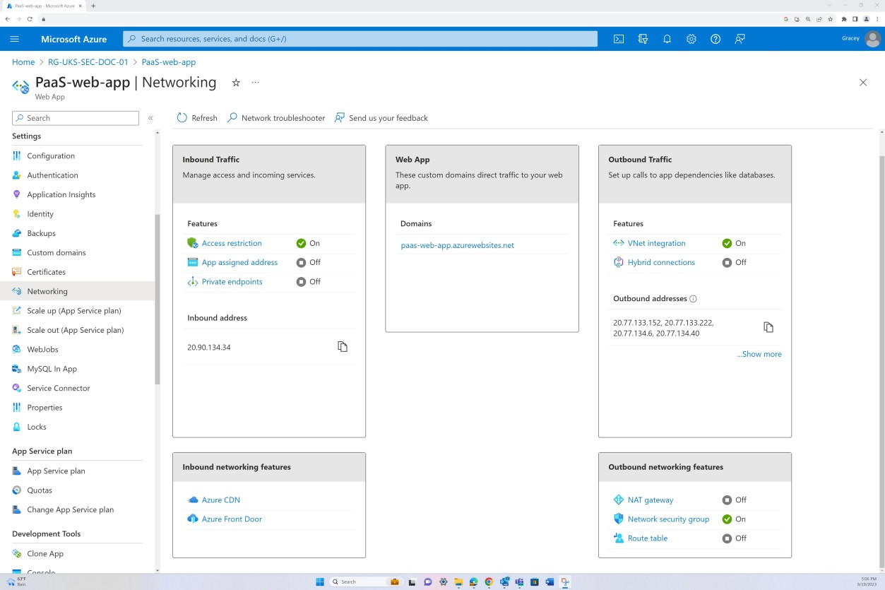 Azure rete con schede per il traffico in ingresso, le funzionalità di rete in ingresso, l'app Web, il traffico in uscita, le funzionalità di rete in uscita.