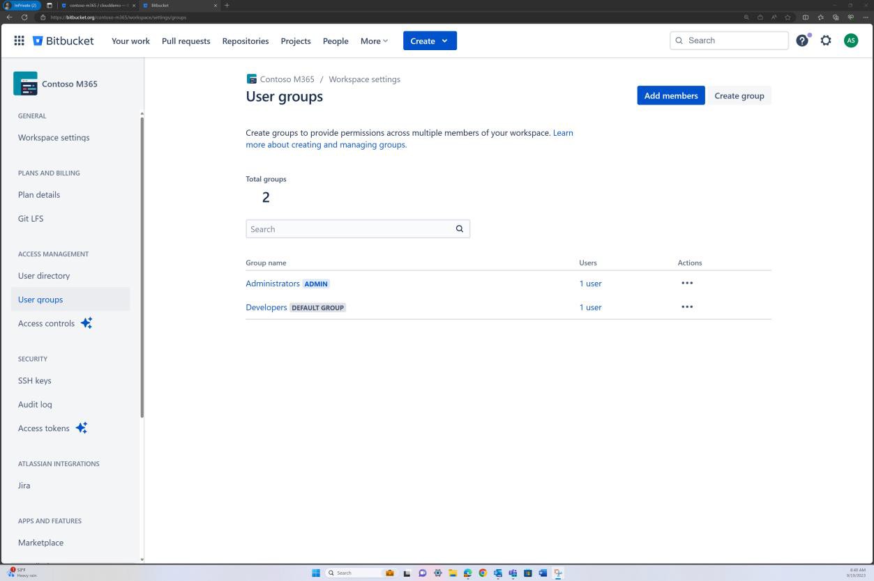 Impostazioni dell'area di lavoro dei gruppi di utenti di Bitbucket per Contoso M365 che mostrano amministratori e utenti.