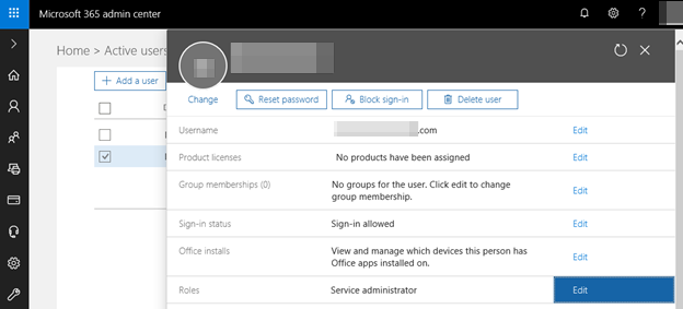 Screenshot che mostra i passaggi per modificare i ruoli per un utente di Microsoft 365.