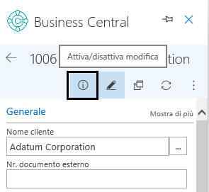 Opzione di modifica dei dettagli di un cliente usando Outlook.