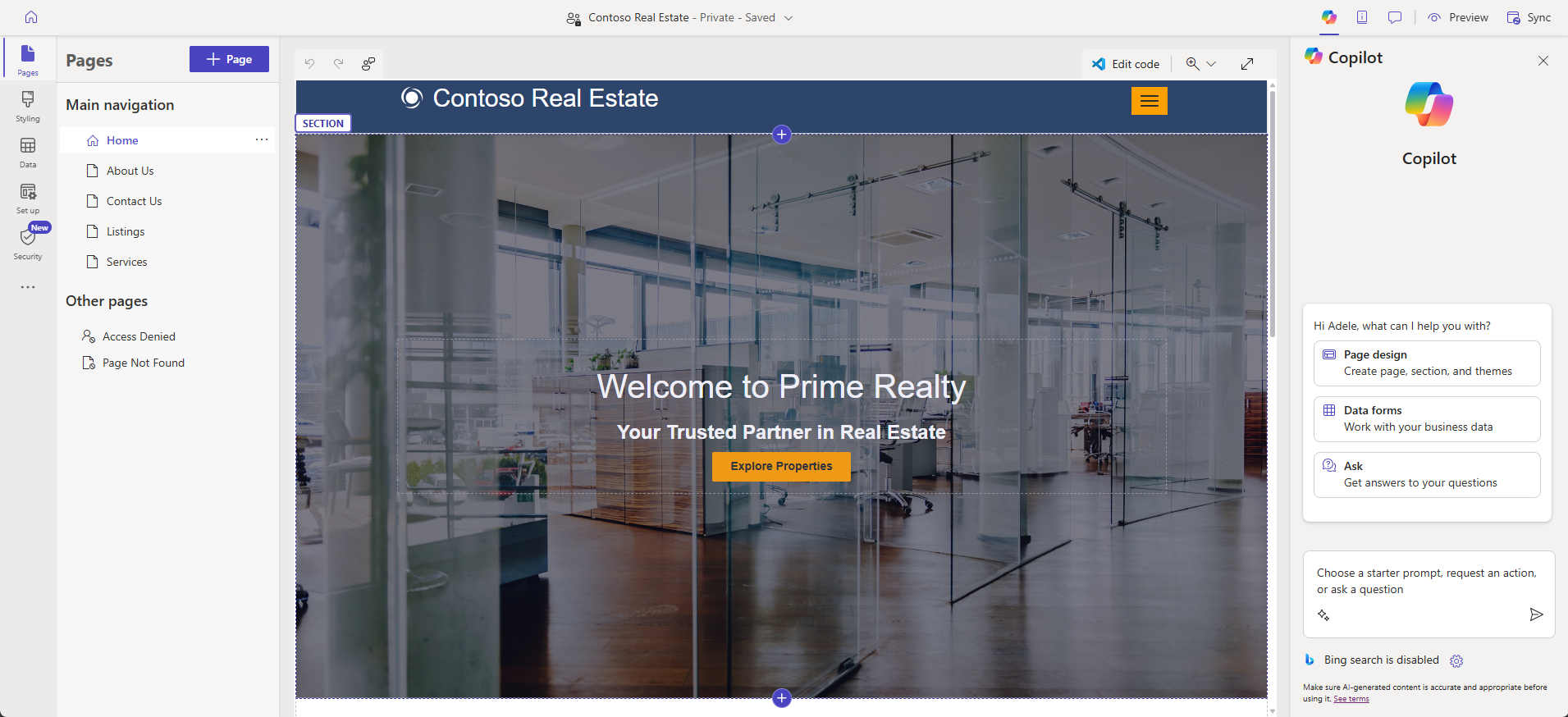 Screenshot che mostra la finestra di progettazione di Power Pages con il sito generato.