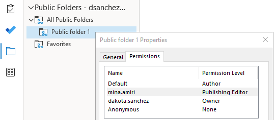 Screenshot di una finestra delle proprietà delle cartelle pubbliche che mostra i nomi degli utenti.