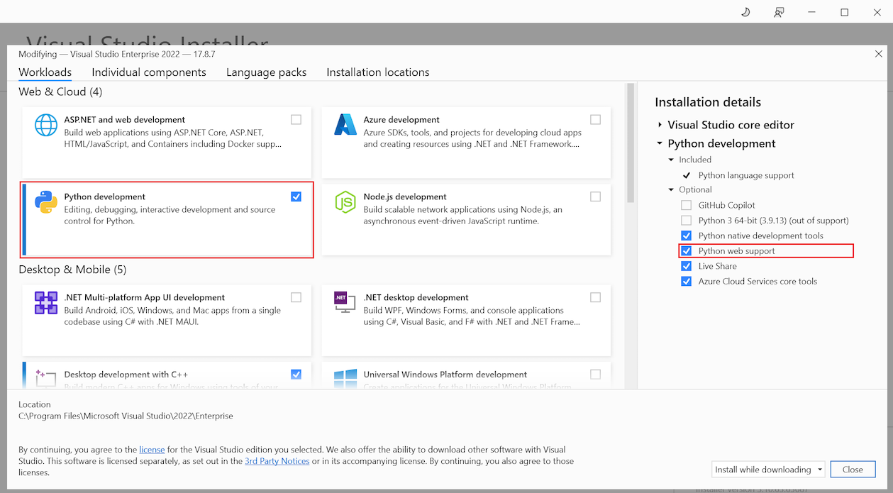 Screenshot del Programma di installazione di Visual Studio con il carico di lavoro Sviluppo Python e il supporto Web Python selezionato.