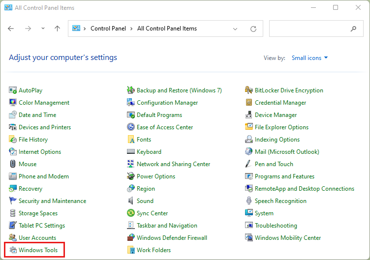 Screenshot del Pannello di controllo di Windows 11, con la cartella Strumenti di amministrazione evidenziata.