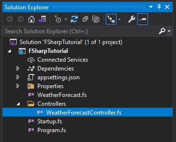 F# Web API プロジェクトの Weather Forecast Controller フォルダーが展開されたソリューション エクスプローラーを示すスクリーンショット。