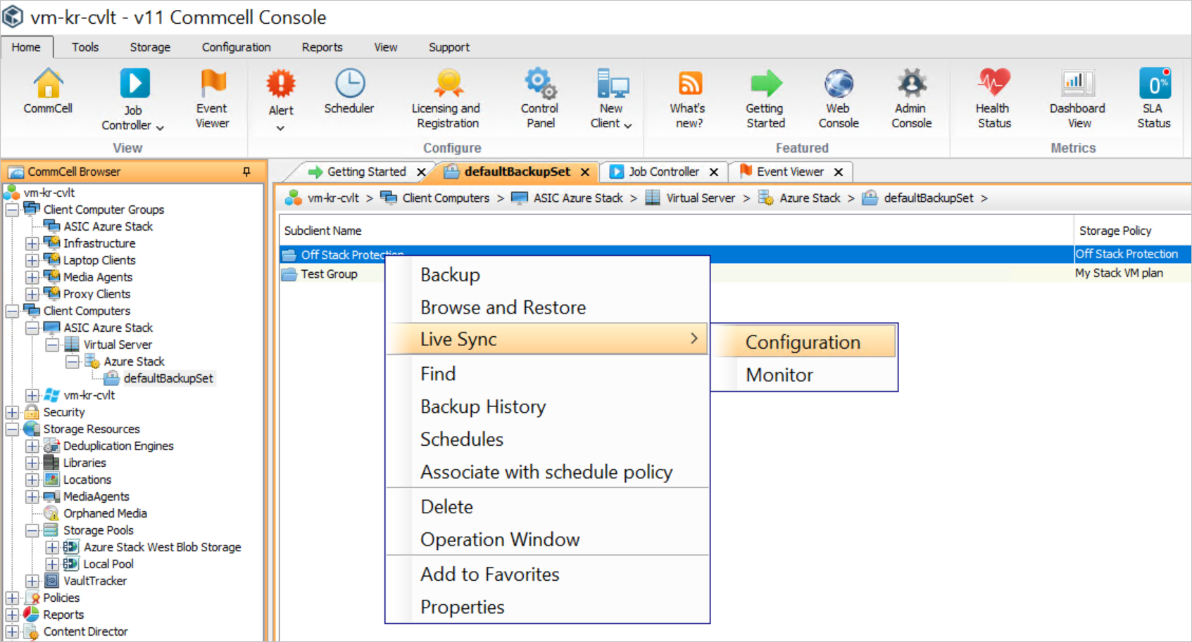 Commcell Console に [vm-kr-cvlt] > [クライアント コンピューター] > [ASIC Azure Stack] > [仮想サーバー] > [Azure Stack] > [defaultBackupSet] というタグ ページが表示されています。ページ上の [オフスタック保護] のコンテキスト メニューには、[Live Sync] > [構成] オプションがあります。