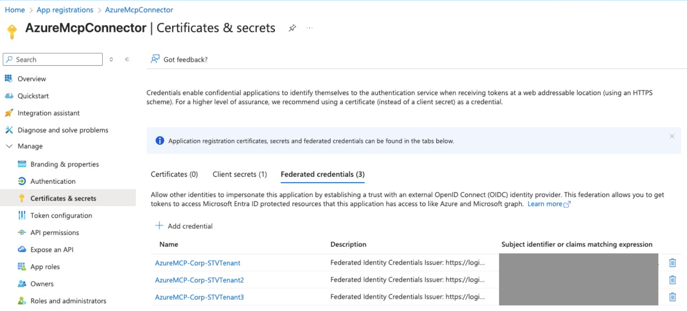 カスタムコネクタから貼り付けた発行者とサブジェクトの値、および名前と説明のフィールドを含む、フェデレーション資格情報作成フォームのスクリーンショット。