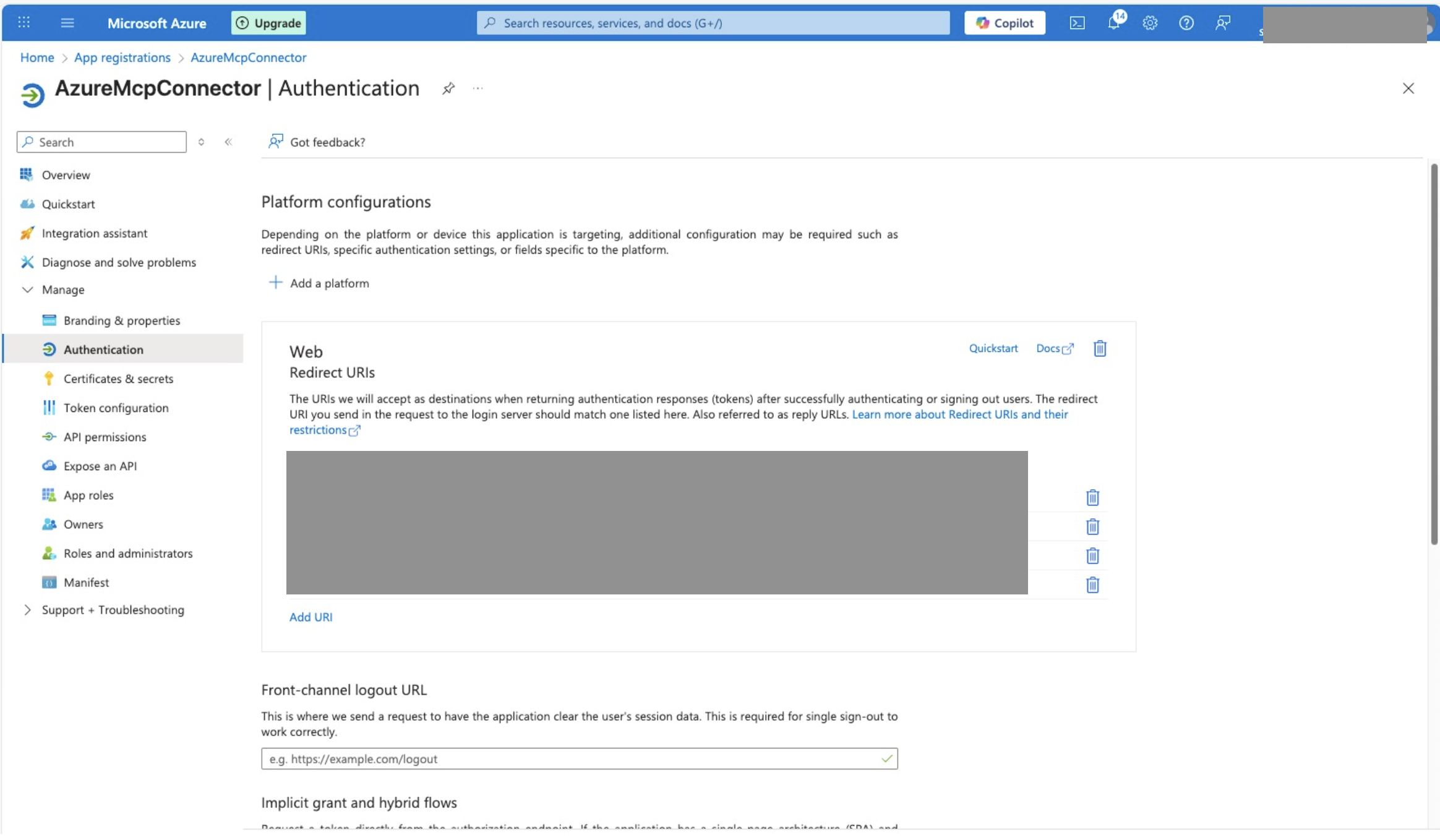 カスタム コネクタ認証フローに追加されている Web プラットフォーム リダイレクト URI エントリを示す Azure portal アプリの登録のスクリーンショット。
