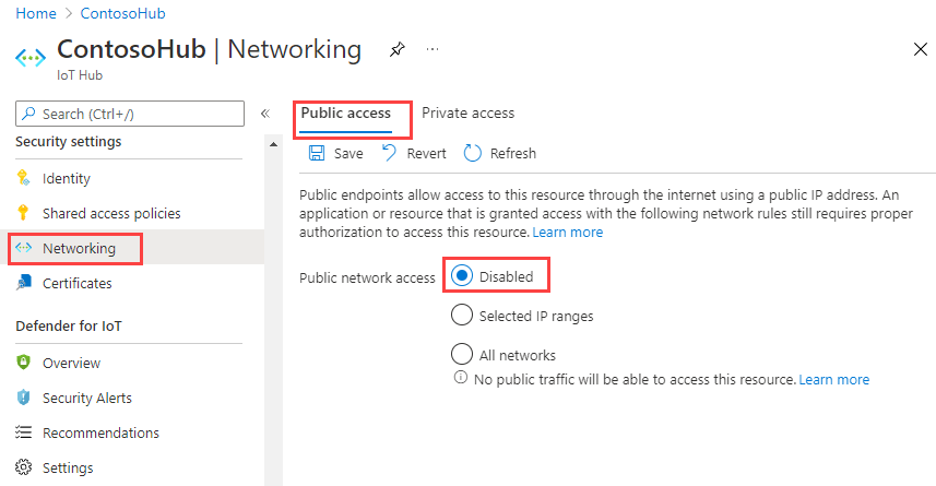 パブリックネットワークアクセスを無効にする Azure portal を示すスクリーンショット。
