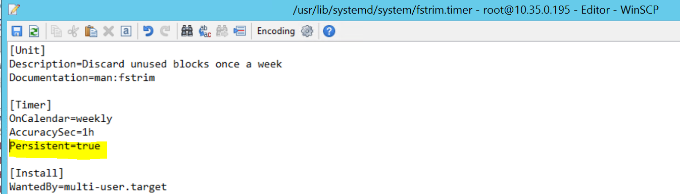 削除される値 Persistent=true が含まれている fstrim ファイルを示すスクリーンショット。