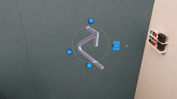 タッチを使用してホログラムを編集する タッチを使用してホログラムを編集する。