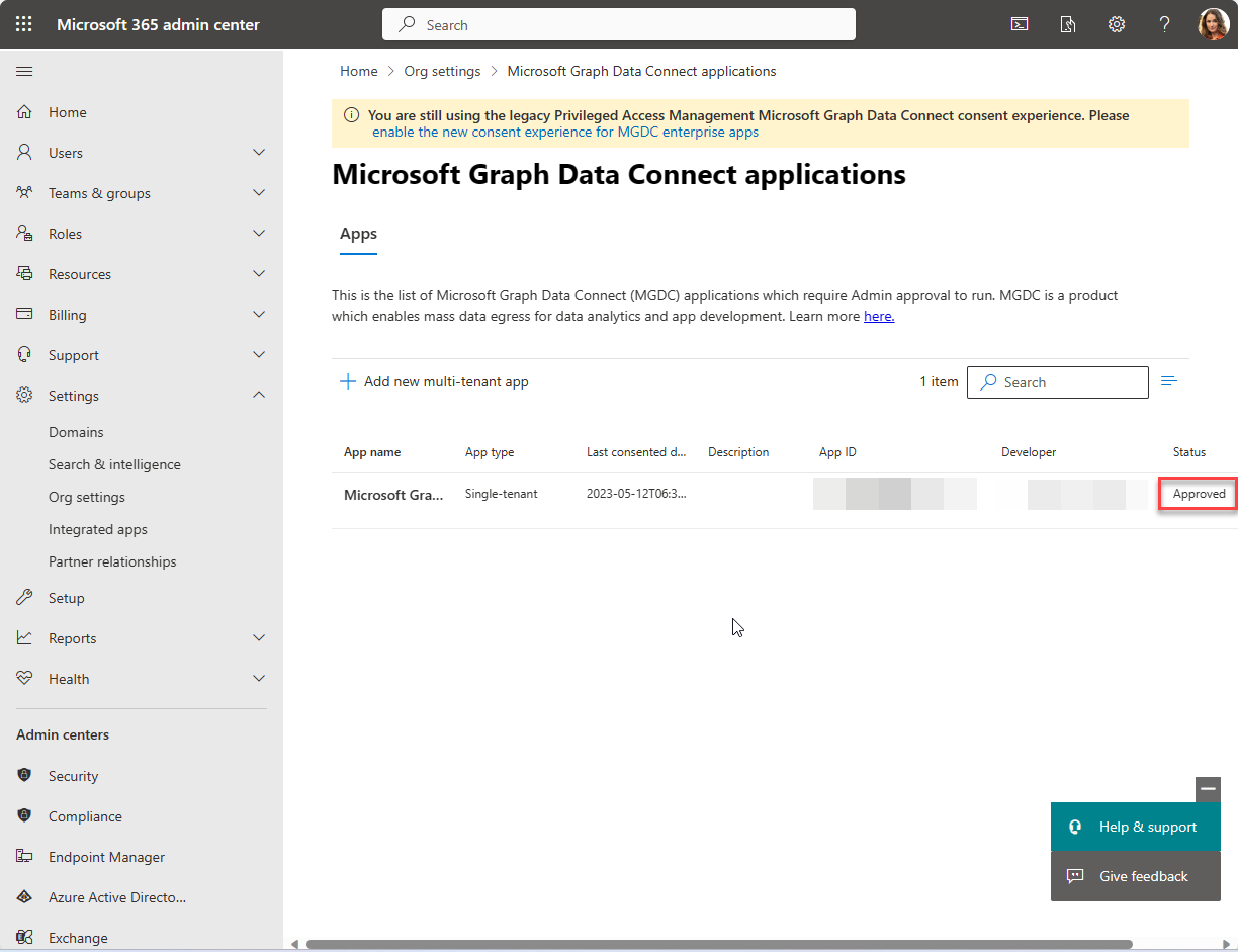 Microsoft Graph Data Connect アプリケーション ポータルのランディング ページで承認されたアプリケーションを示すスクリーンショット。