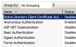 Active Directory クライアント証明書認証オプションが強調表示されている [認証] ページの [操作] ウィンドウの画像。