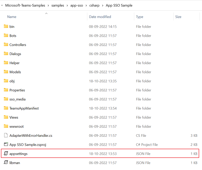 appsettings.json ファイルが赤で強調表示されている Project ファイルのスクリーンショット。