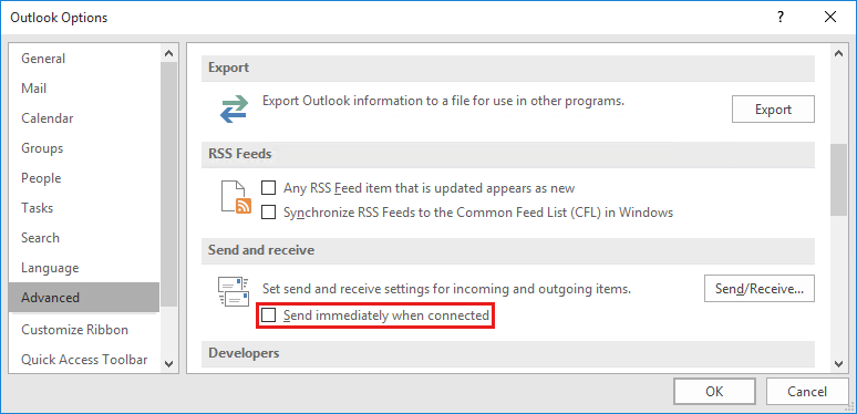 [Outlook のオプション] ウィンドウのスクリーンショット。[接続したら直ちに送信する] オプションが [送受信] 領域で強調表示されています。