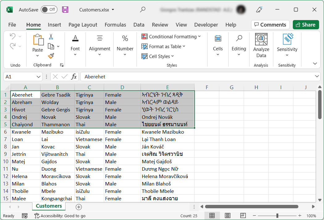 いくつかの Excel サンプル データのスクリーンショット。
