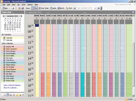 RCAMaxConcurrency パラメーターの既定値を変更した後に Outlook 2003 を使用して 15 個の予定表を開いている状態