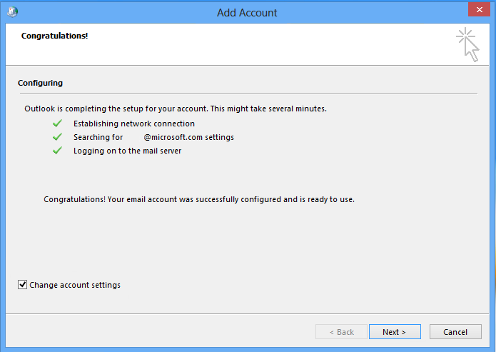 Outlook がアカウントのセットアップを完了する [アカウントの追加] ウィンドウのスクリーンショット。