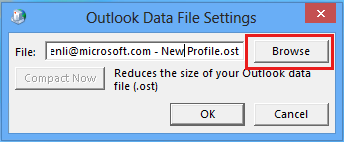 [参照] ボタンが表示された [Outlook データ ファイルの設定] ウィンドウのスクリーンショット。