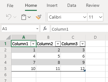 Excel データがテーブルとして書式設定されていることを示すスクリーンショット。