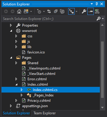 Visual Studio のソリューション エクスプローラーで、Index.cshtml ファイルが選択されているところを示すスクリーンショット。