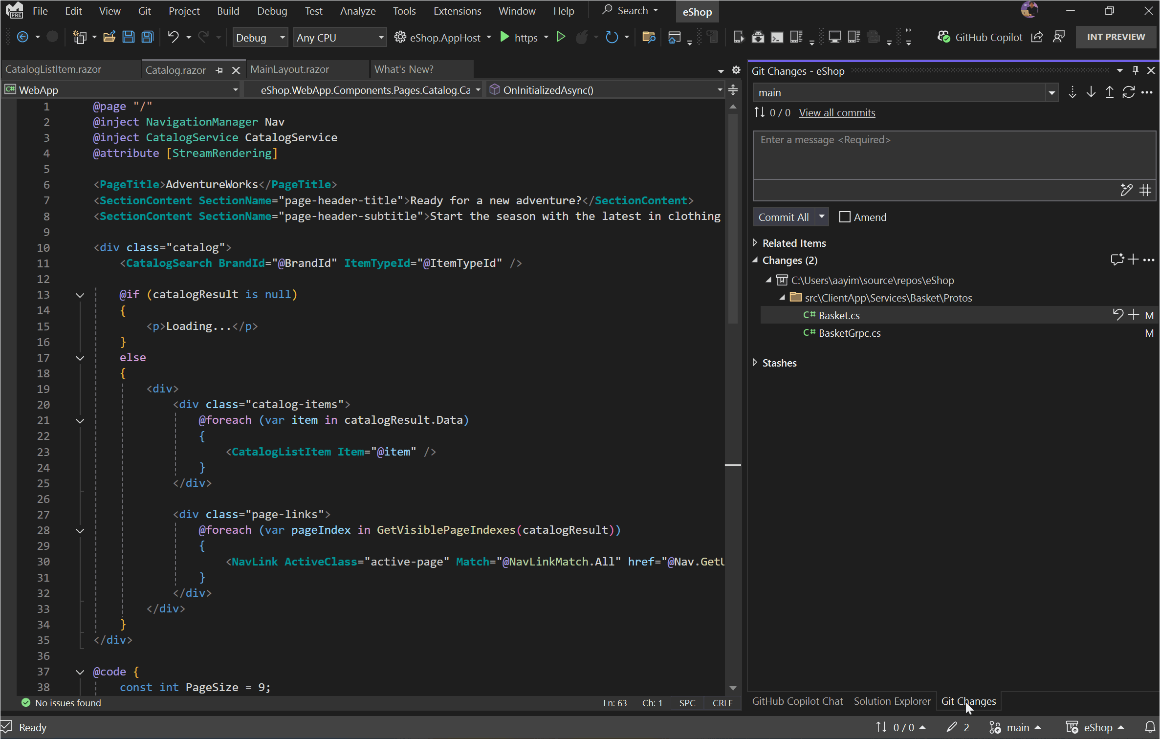 Copilot Edits スレッドの開始と応答の取得を示すアニメーション化されたスクリーンショット。