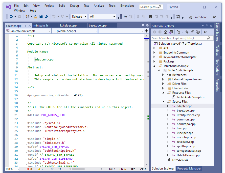 Sysvad プロジェクトから読み込まれた adapter.cpp ファイルを含んでいる、Visual Studio のスクリーンショット。