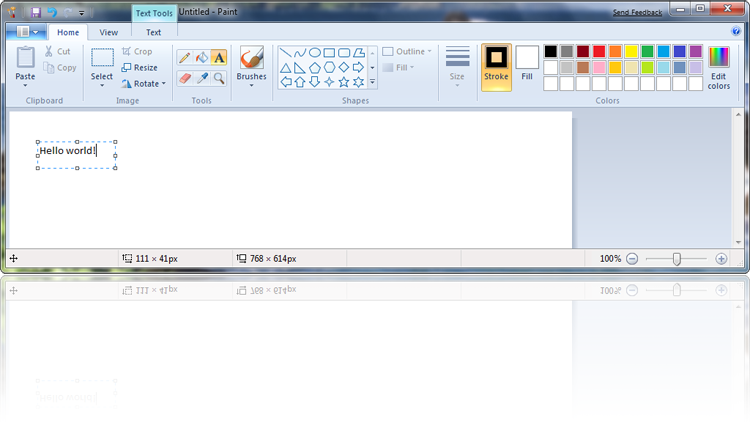 Windows 7 のペイントでのリボンの実装を示すスクリーン ショット。