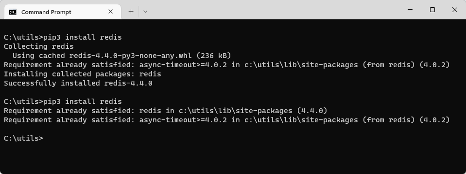 Azure Cache for Redis에 대한 redis-py 인터페이스 설치를 보여 주는 터미널 스크린샷.