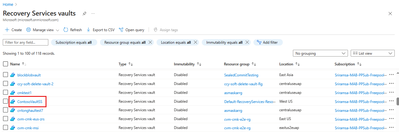 Recovery Services 자격 증명 모음 목록에서 새 자격 증명 모음을 선택하는 방법을 보여 주는 스크린샷.