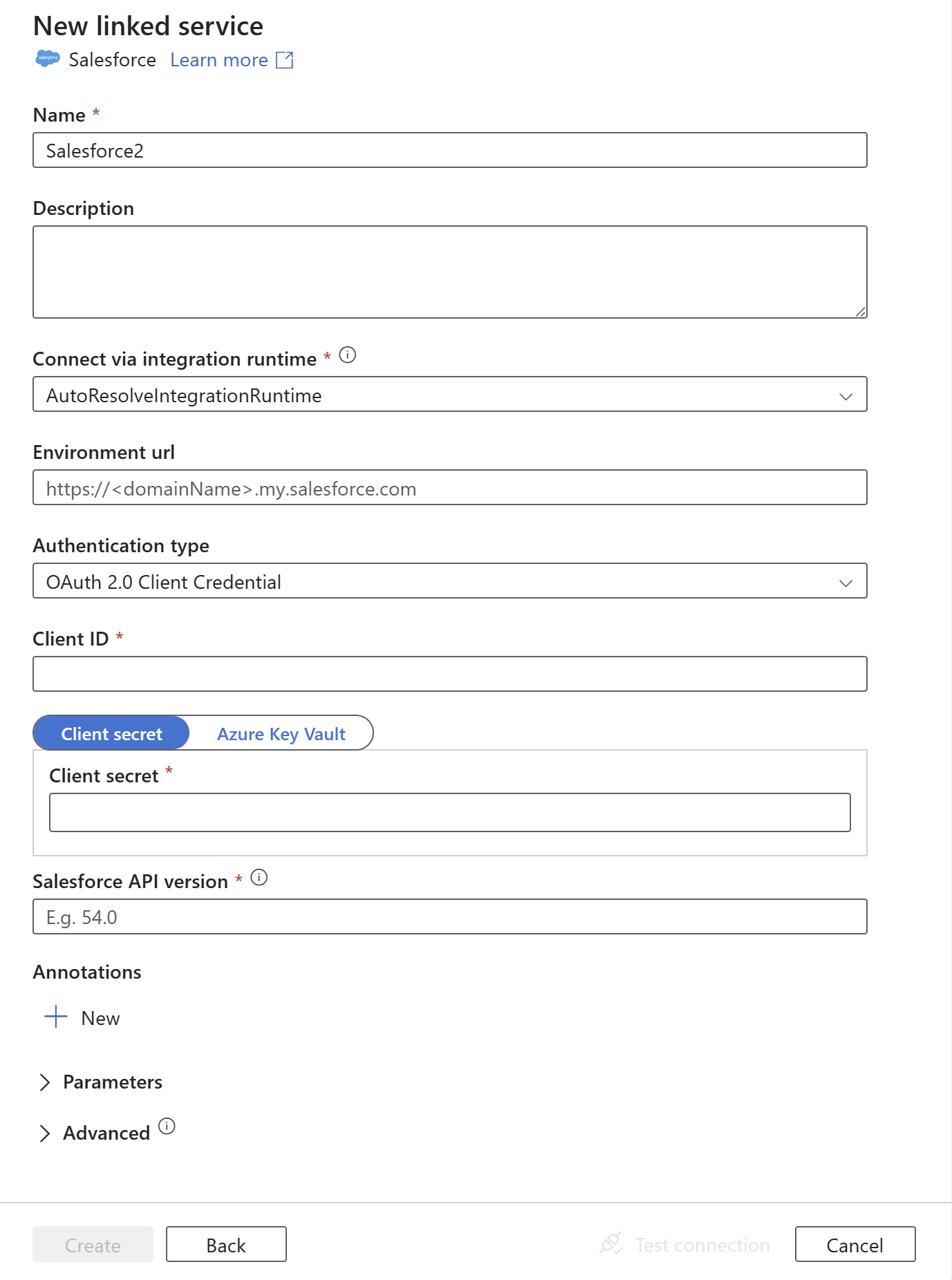 Salesforce의 연결된 서비스 구성 스크린샷.