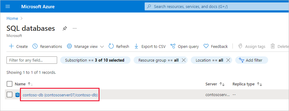 데이터베이스가 강조 표시된 Azure Portal의 SQL Database 페이지를 보여 주는 스크린샷