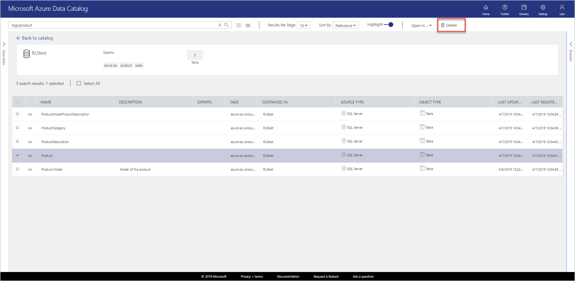 목록 보기에서 선택 상자는 검색 결과 항목의 왼쪽에 있습니다. 제품 자산이 선택되고 위쪽 도구 모음에서 삭제 단추가 선택됩니다.