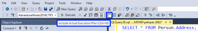 툴바의 실제 실행 계획 단추를 보여 주는 SQL Server Management Studio의 스크린샷.
