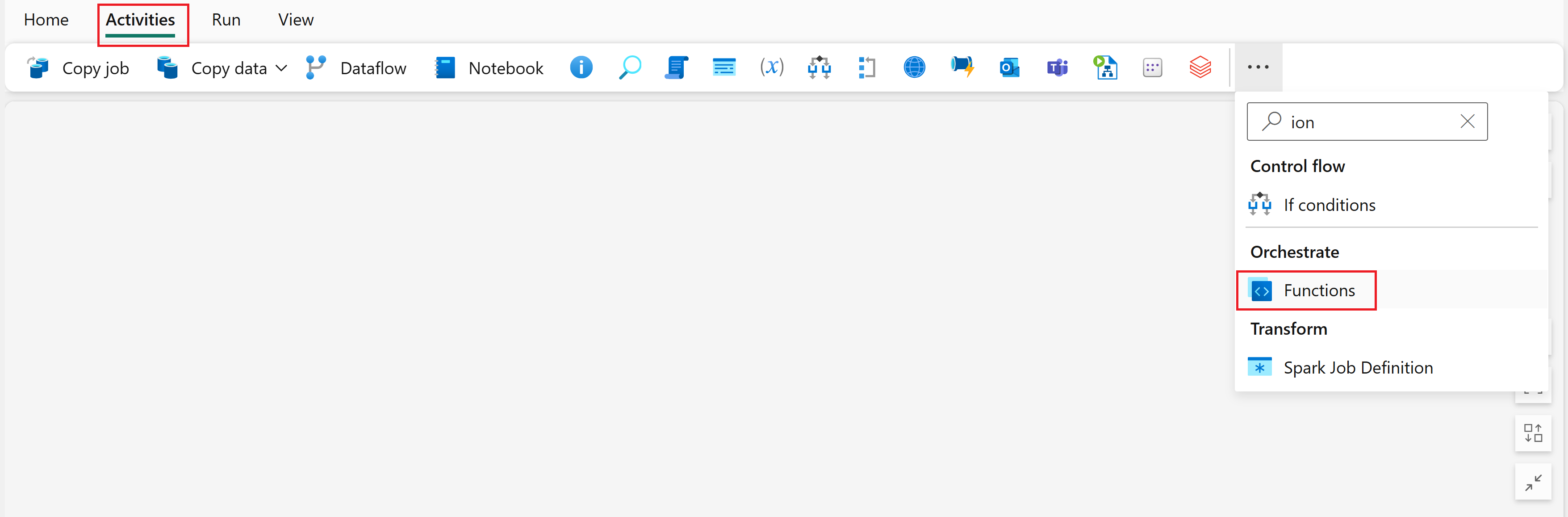 Schermopname van de Fabric-gebruikersinterface met het deelvenster Activiteiten en de activiteit Functies gemarkeerd.