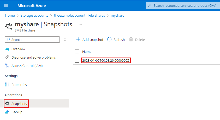 Schermopname die laat zien hoe u de naam en tijdstempel van een momentopname van een bestandsshare kunt vinden in Azure Portal.