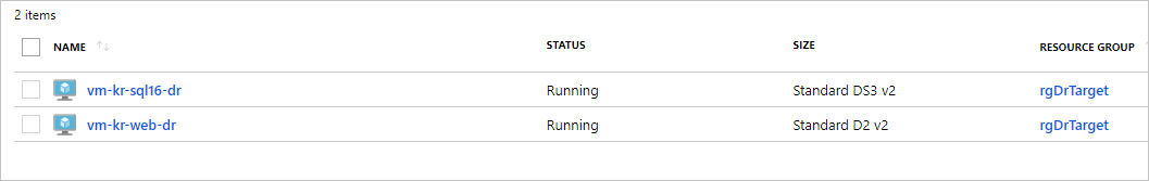 Een lijst met de titel Fasedetails bevat zes gebeurtenissen voor vier machines. Voor elke fase is er een fasenaam, status, begintijd en eindtijd. De fasenamen zijn Power Off, Power On, Disable Synch en Post Operation.