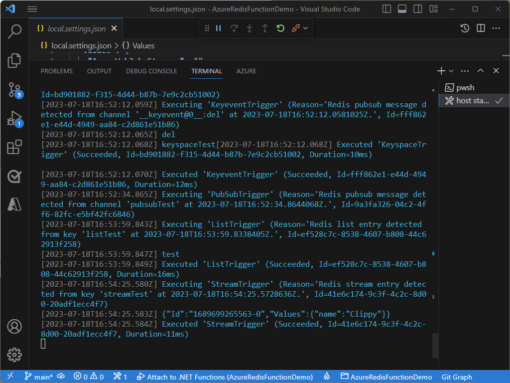 Schermopname van de VS Code-editor met code die wordt uitgevoerd.