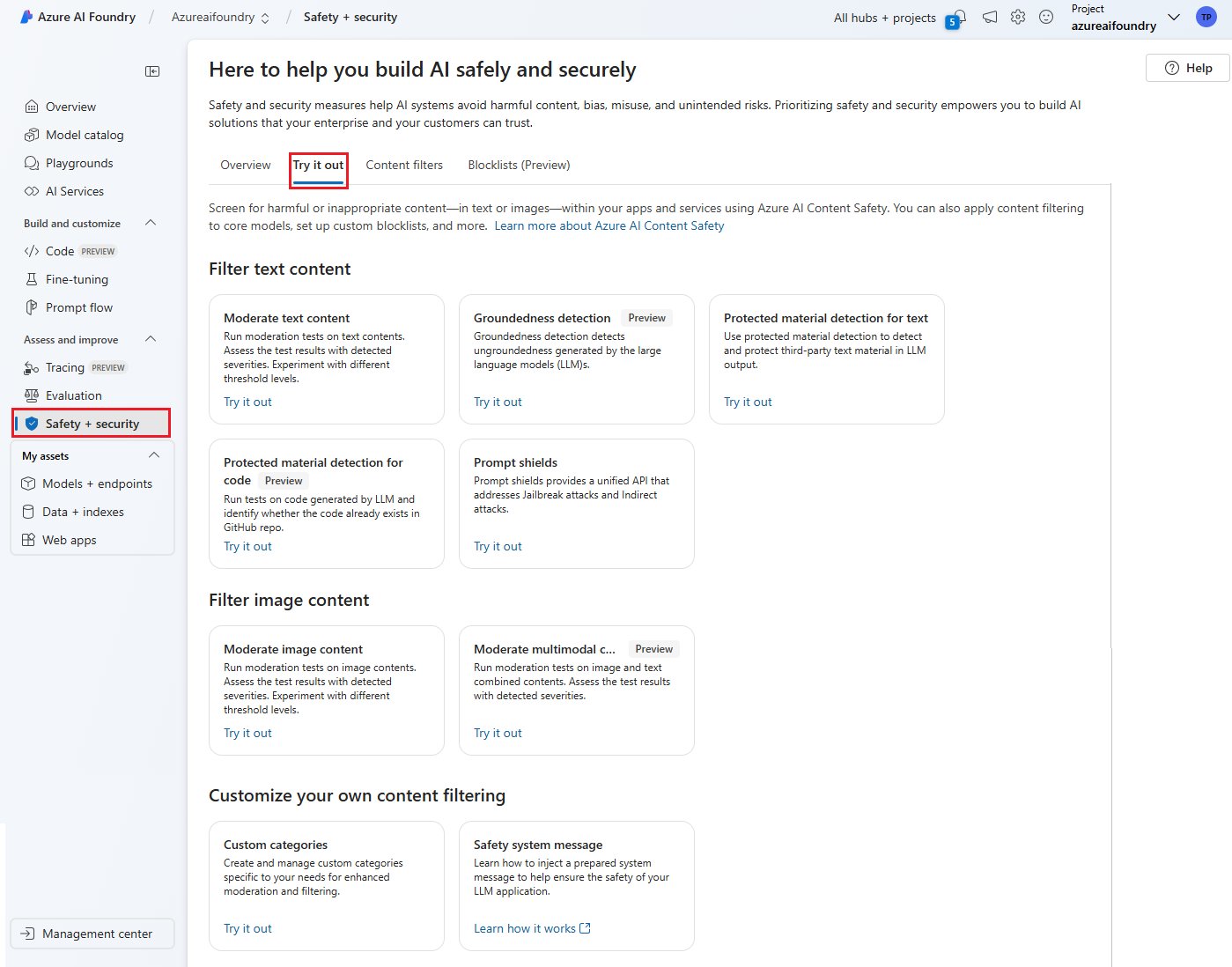 Schermopname van de uitprobeerpagina voor Guardrails & controls.