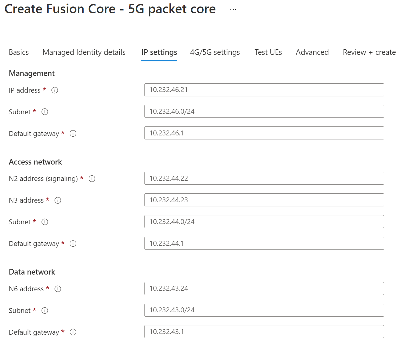 Schermopname van beheer-, LAN- en WAN-interfaces van de Fusion Core-VM.
